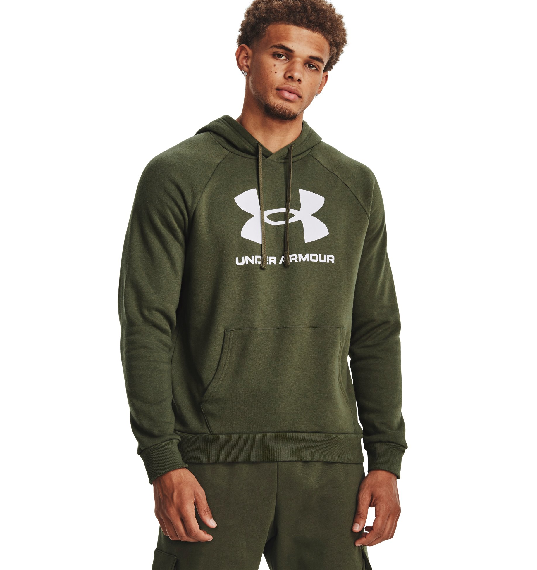 Under Armour Men's UA Rival Fleece Logo Hoodie in olive green, featuring a kangaroo pocket and ribbed cuffs.