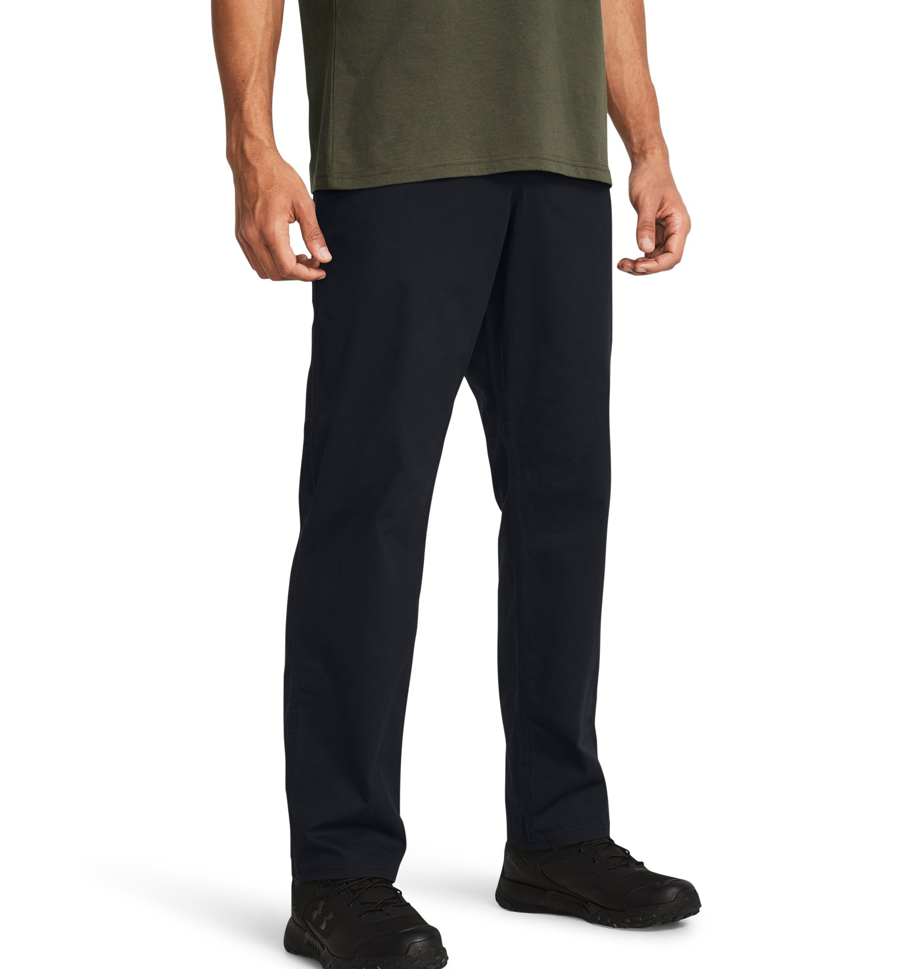 Under Armour Men's UA Expanse Everyday Pants in navy, featuring a comfortable fit and durable design for everyday activities.