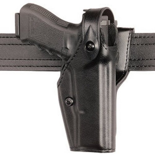 Safariland Model 6280 SLS Mid-Ride Level II Retention Duty Holster securely holding a Glock 17 on a duty belt.