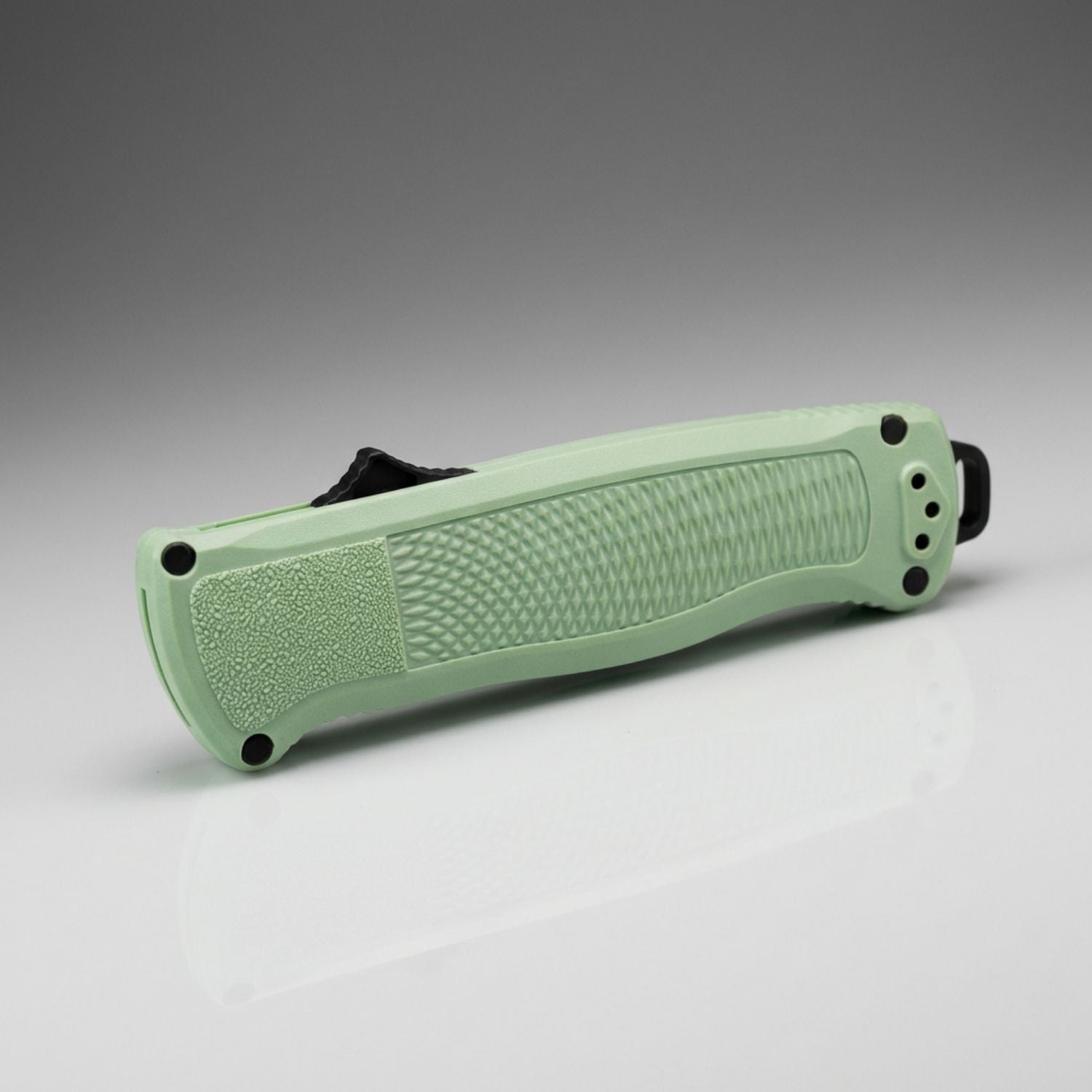 Benchmade Shootout® Sea Foam Drop Point Automatic Knife | 5370BK-03 on a gray background