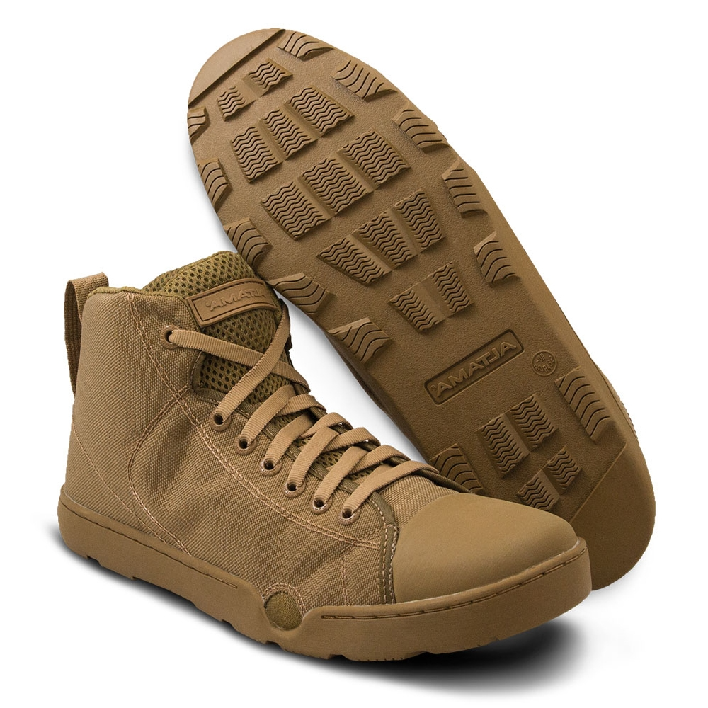 Altama OTB Maritime Assault Mid tactical water boots with robust grip and breathable design for optimal performance.