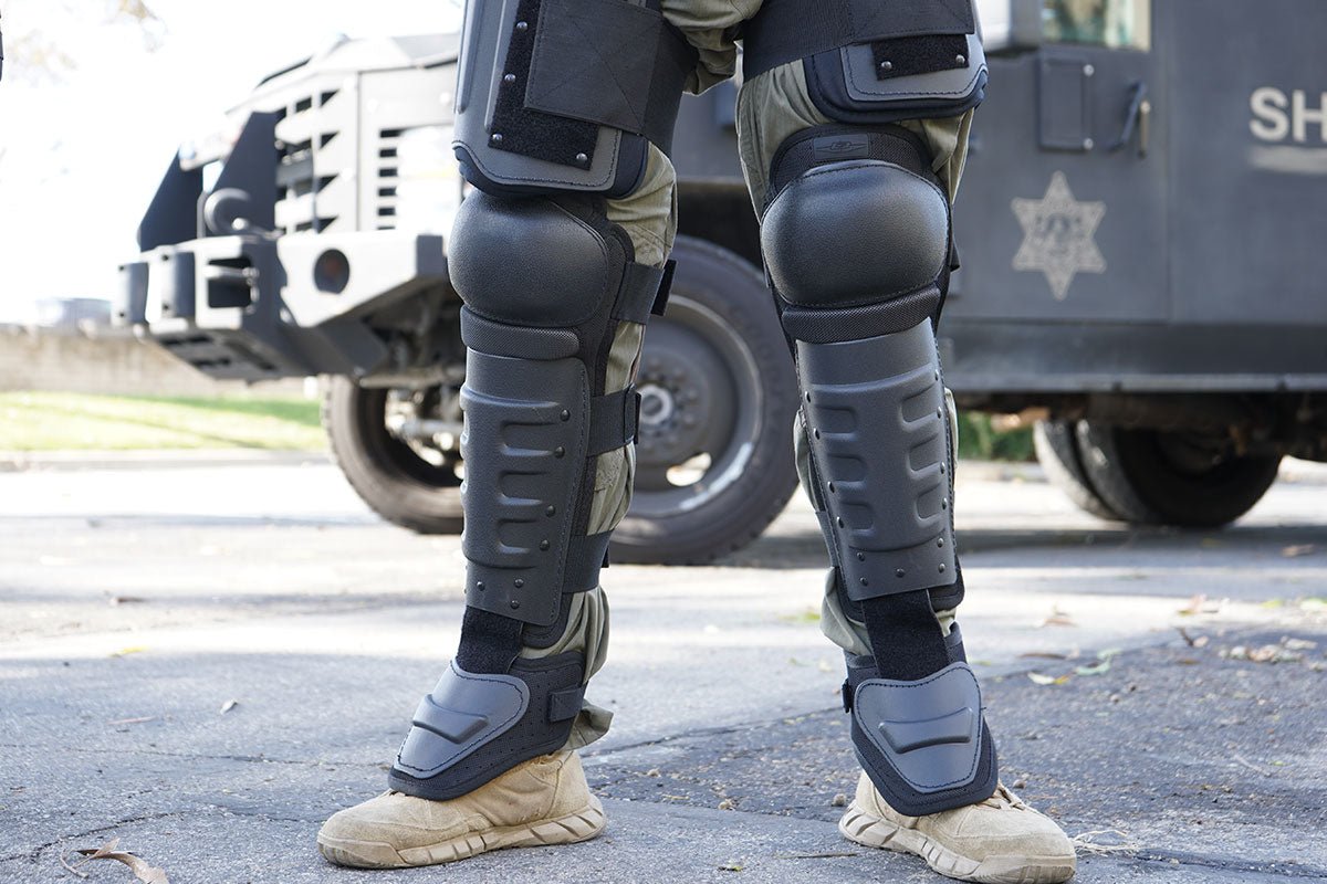 Damascus Hard Shell Knee/Shin Guards with Non-Slip Knee Caps DSG100 - WCUniforms