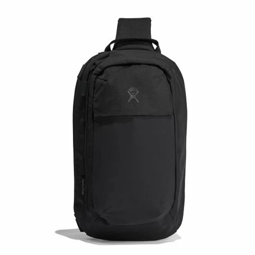 Hydro Flask Slingback Bottle Pack in black, designed to hold a 32 oz bottle and made from 100% recycled polyester.