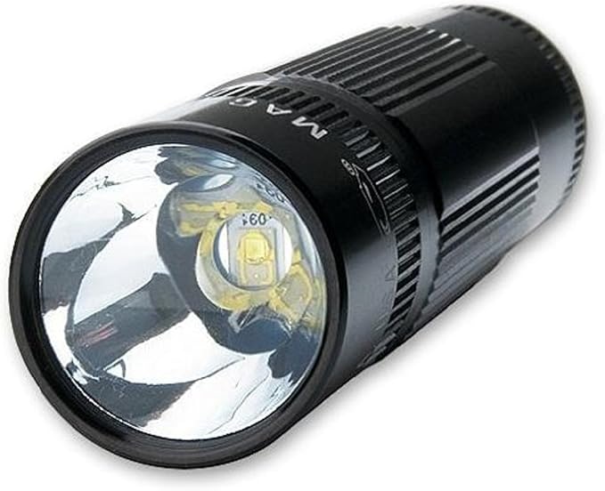 Maglite XL200 3 x AAA-Cell LED Flashlight - WCUniforms