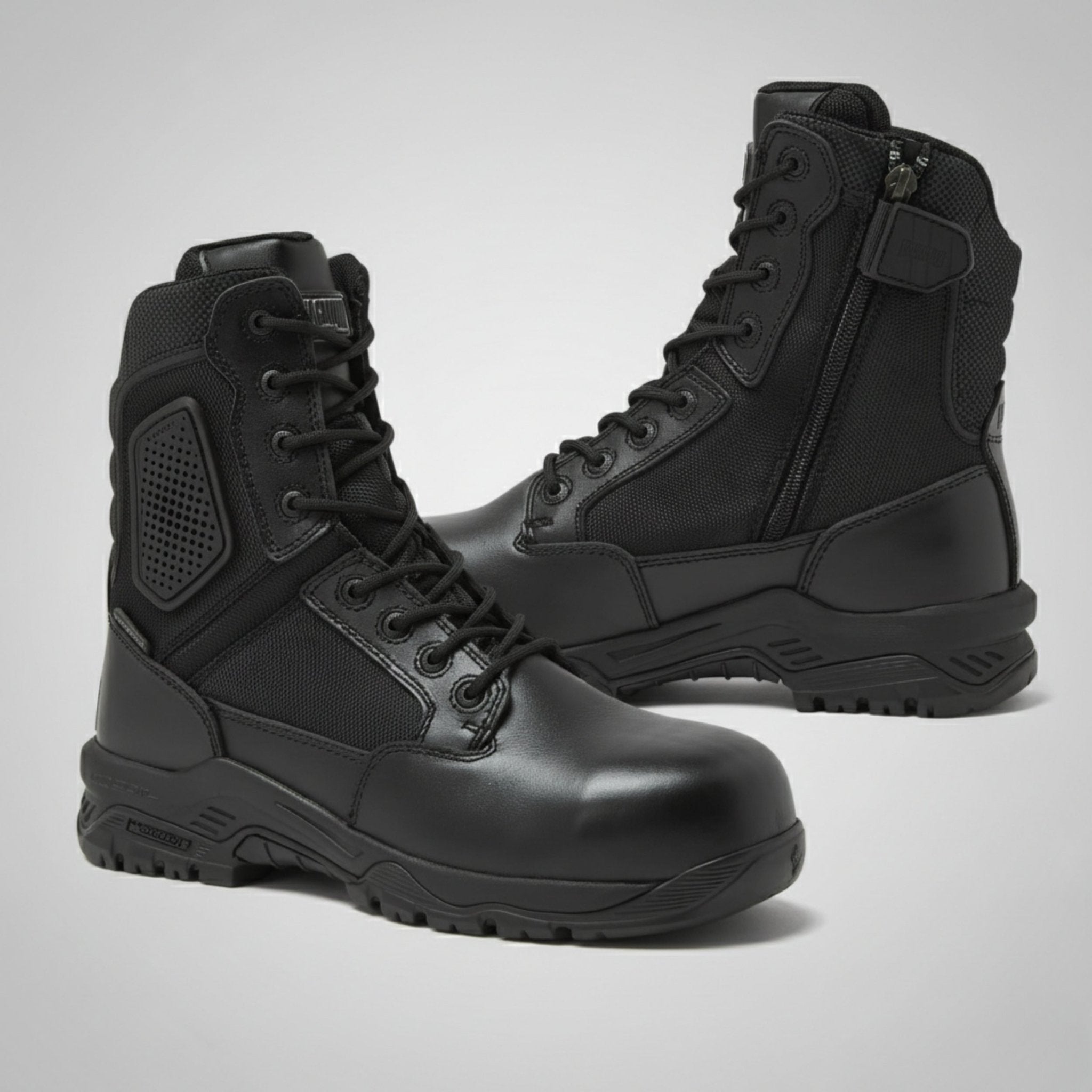 Pair of black Magnum Boots Strike Force 8