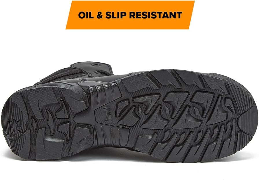 Close-up of the Magnum Stealth Force CM85015M black carbon rubber outsole showing oil and slip resistant all-terrain tread pattern
