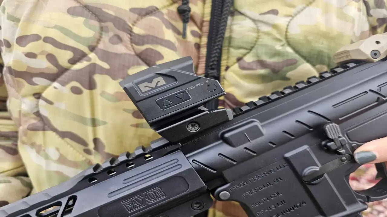 Meprolight  MCO PRO Closed Emitter Carbine Optic 2/68 MOA Speed Ring 901142372 - WCUniforms