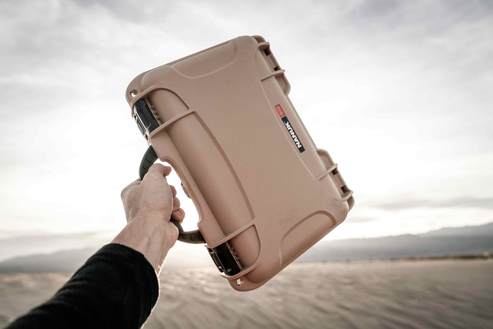 Nanuk 909 Case with cubed foam - Olive Green | 909S - 010OL - 0A0 - WCUniforms