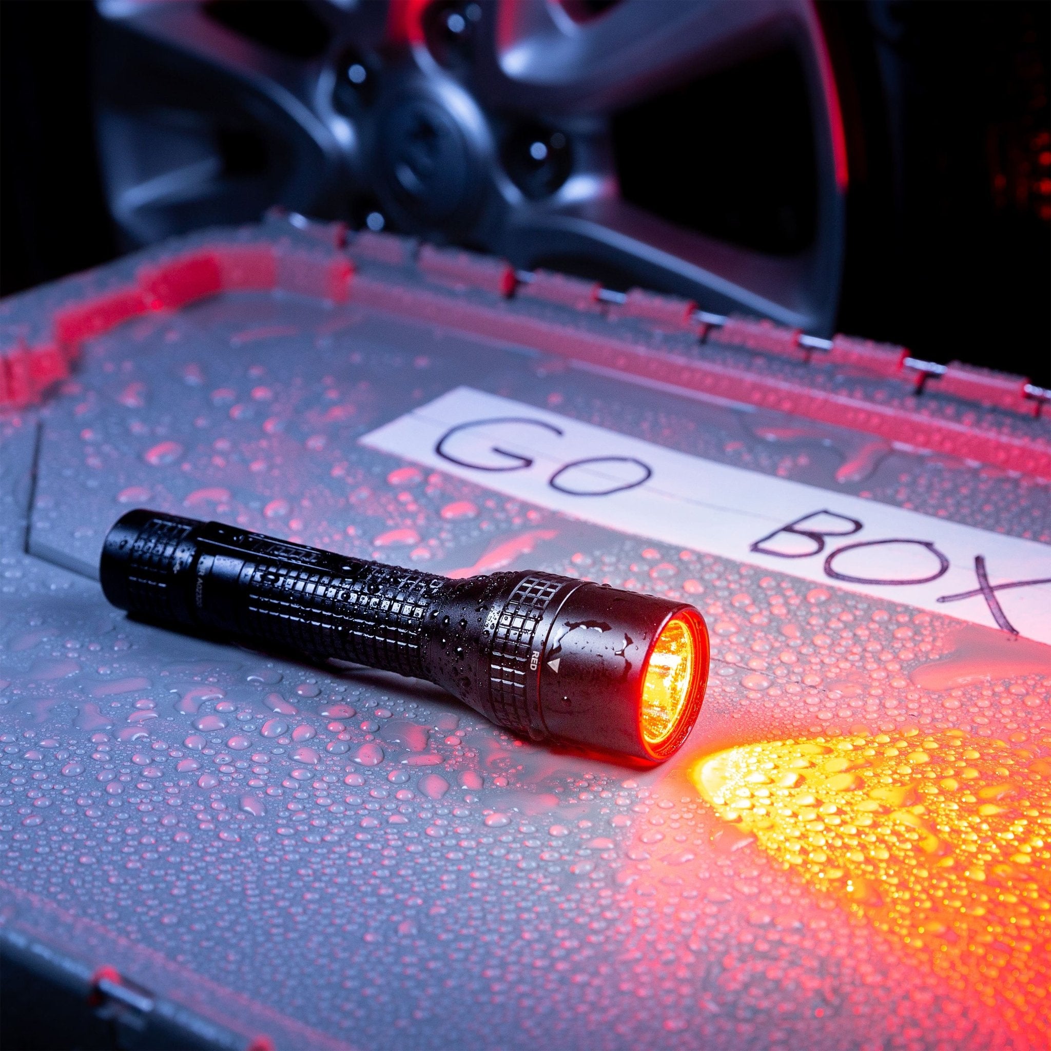 Nite Ize INOVA® T8R® Dual Color Rechargeable Tactical Flashlight T8RA-01-R8 - WCUniforms