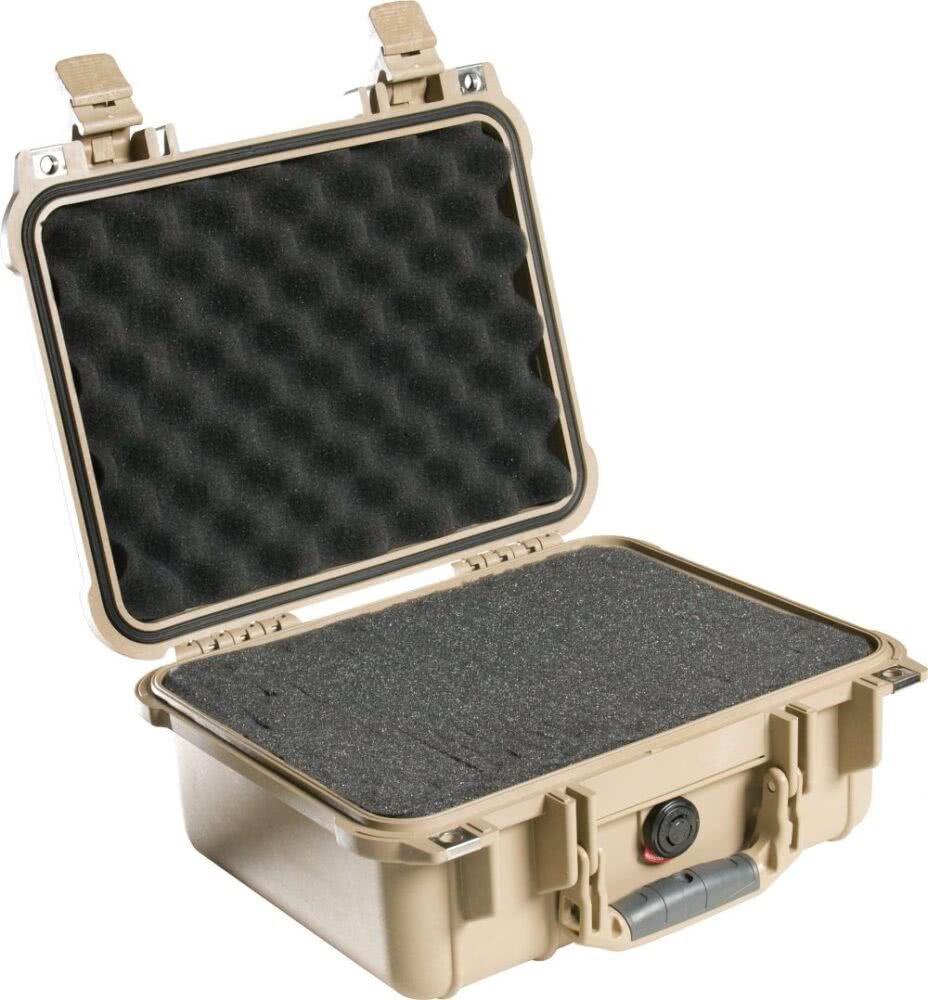 Pelican Products 1400 Small Case – Desert Tan, Foam -