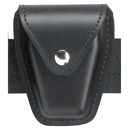 Safariland 190 Handcuff Case in black, designed for 2.25-inch duty belts with a snap closure for secure storage.
