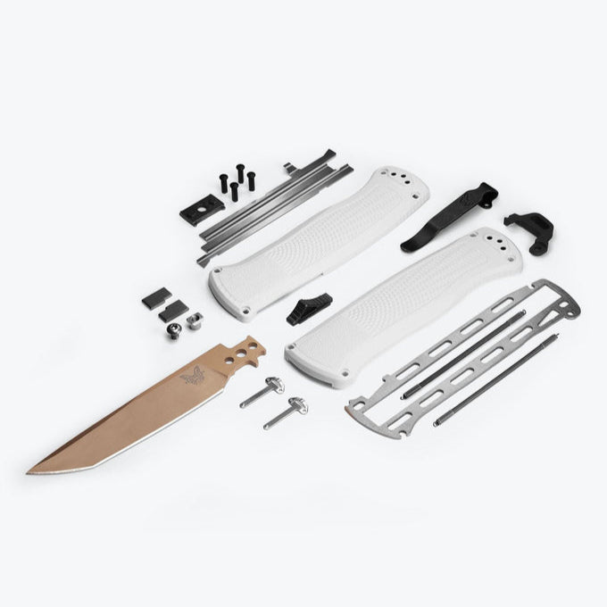 Benchmade Shootout® Knife Cool Gray Grivory® Tanto 5370FE-02