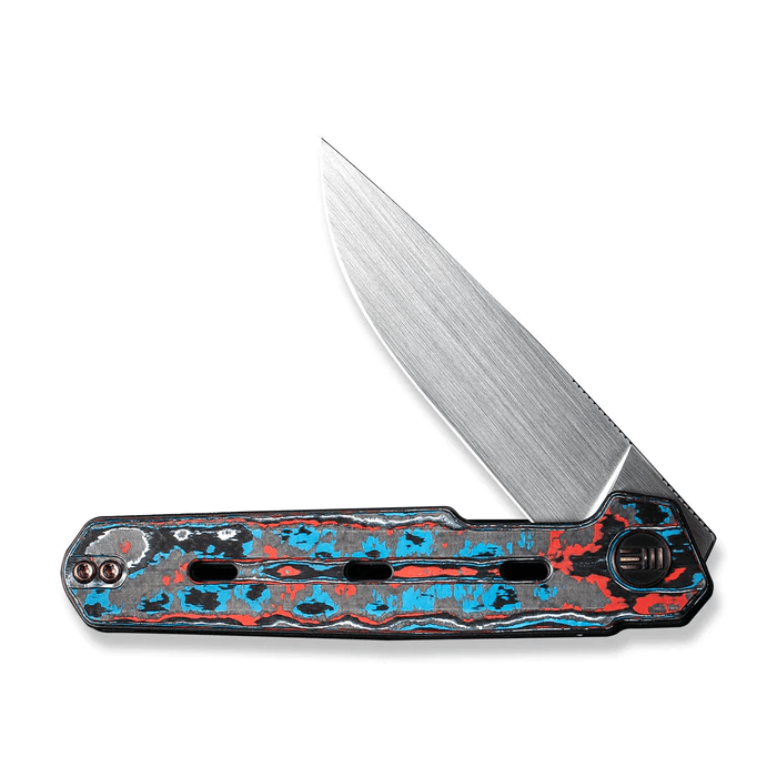 We Knife Navo Knife with Nebula Fat Carbon Fiber Handle and Hand Rubbed Satin CPM 20CV Blade, showcasing sleek design and functionality.