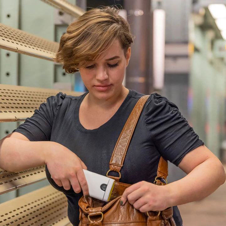 TASER BOLT 2 - WHITE 100068 - Newest Products