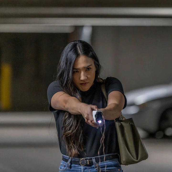 TASER BOLT 2 - WHITE 100068 - Newest Products