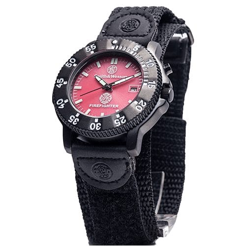 Smith & Wesson Fire Fighter Watch - Back Glow - Clothing & Accessories