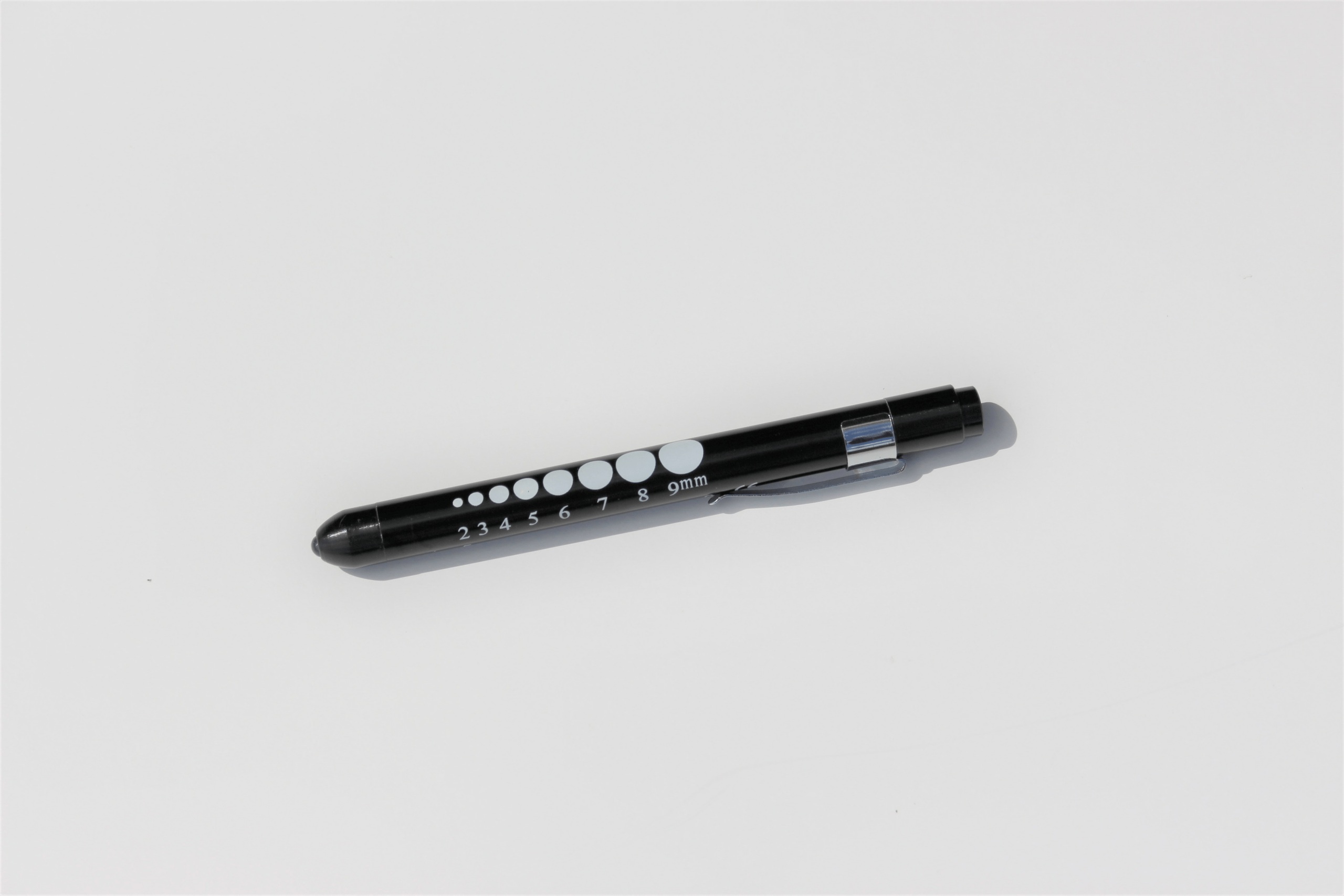 EMI - Emergency Medical Ultra-Light Pupil Gauge Penlight - Black