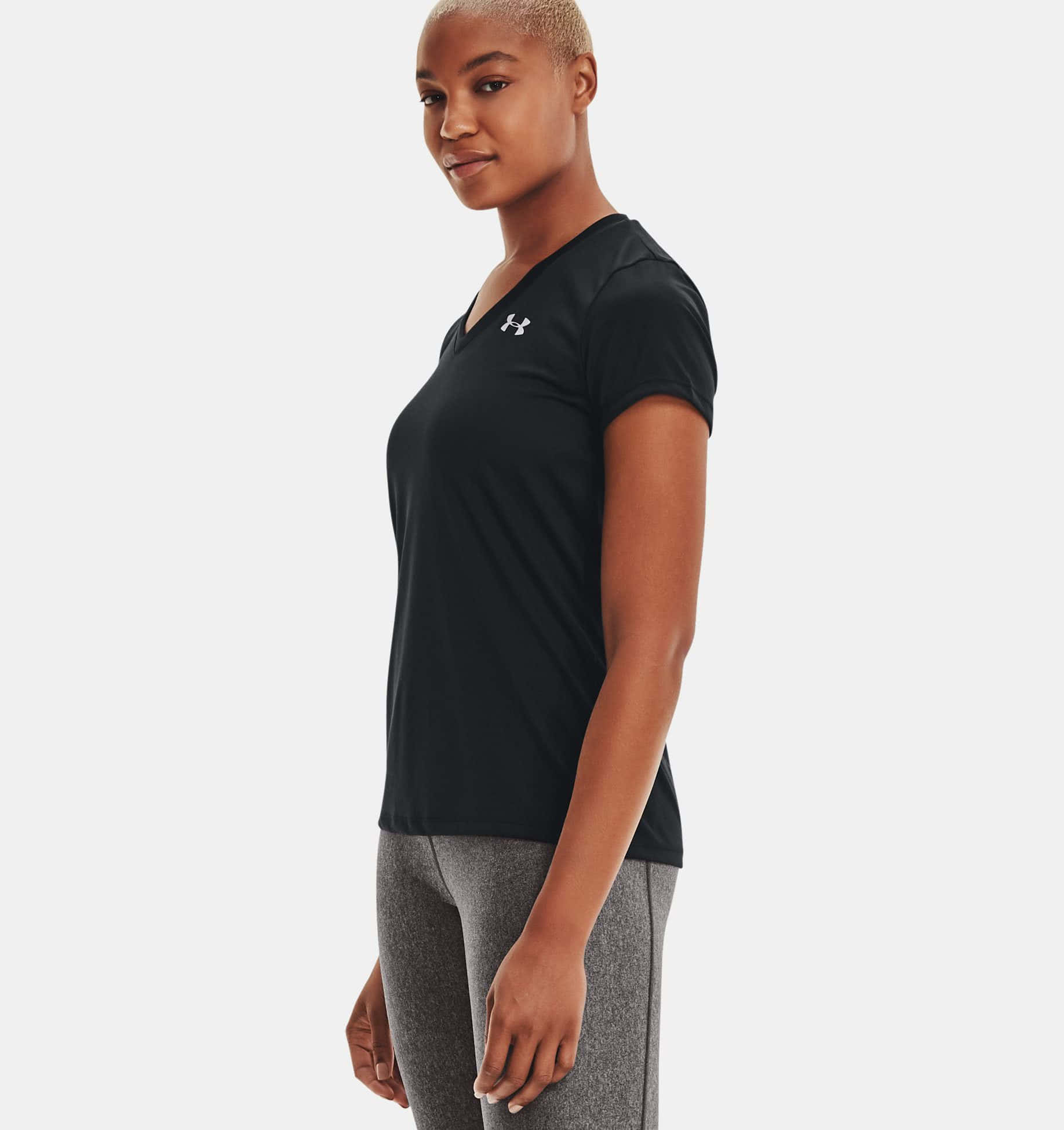 Under Armour Women's UA Tech™ V-Neck 1255839 - Clothing &amp; Accessories