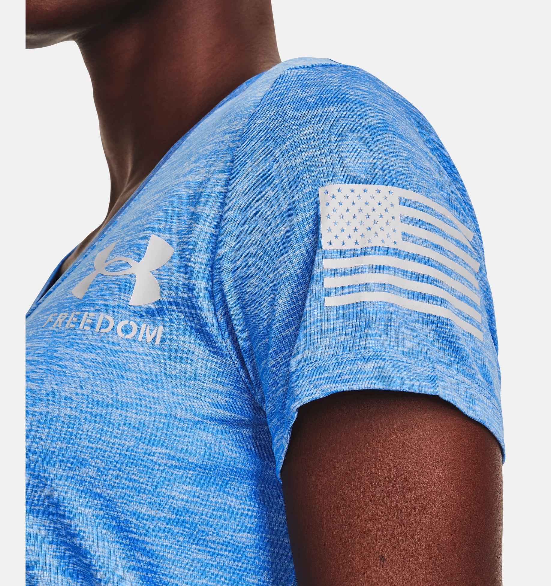 Under Armour Women's UA Tech Freedom Short Sleeve V-Neck 1369471 - T-Shirts