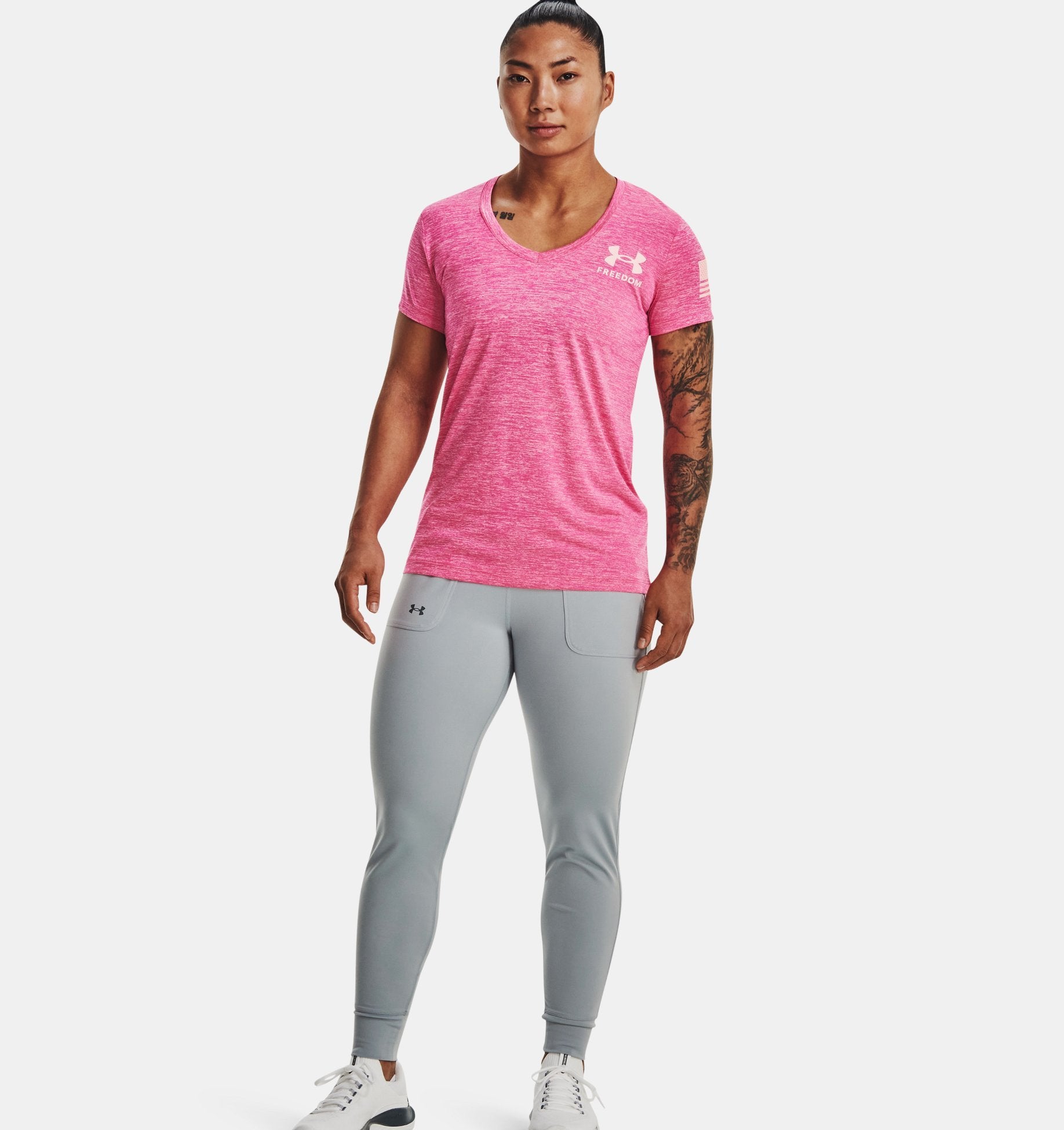 Under Armour Women's UA Tech Freedom Short Sleeve V-Neck 1369471 - T-Shirts