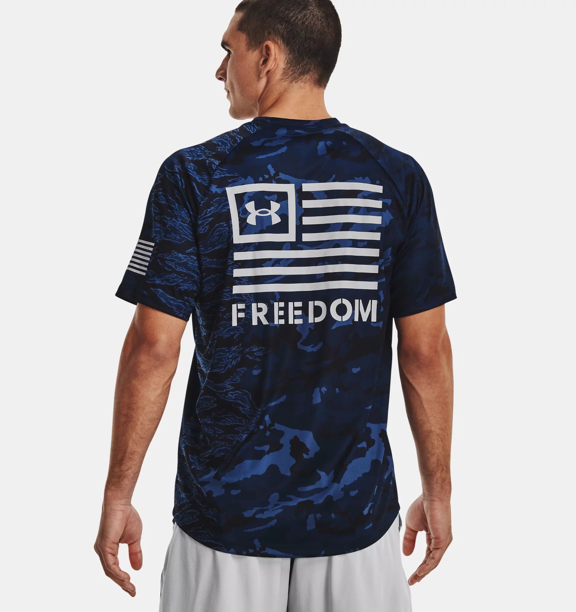 Under Armour UA Freedom Tech Camo Short Sleeve 1377055 - Newest Arrivals