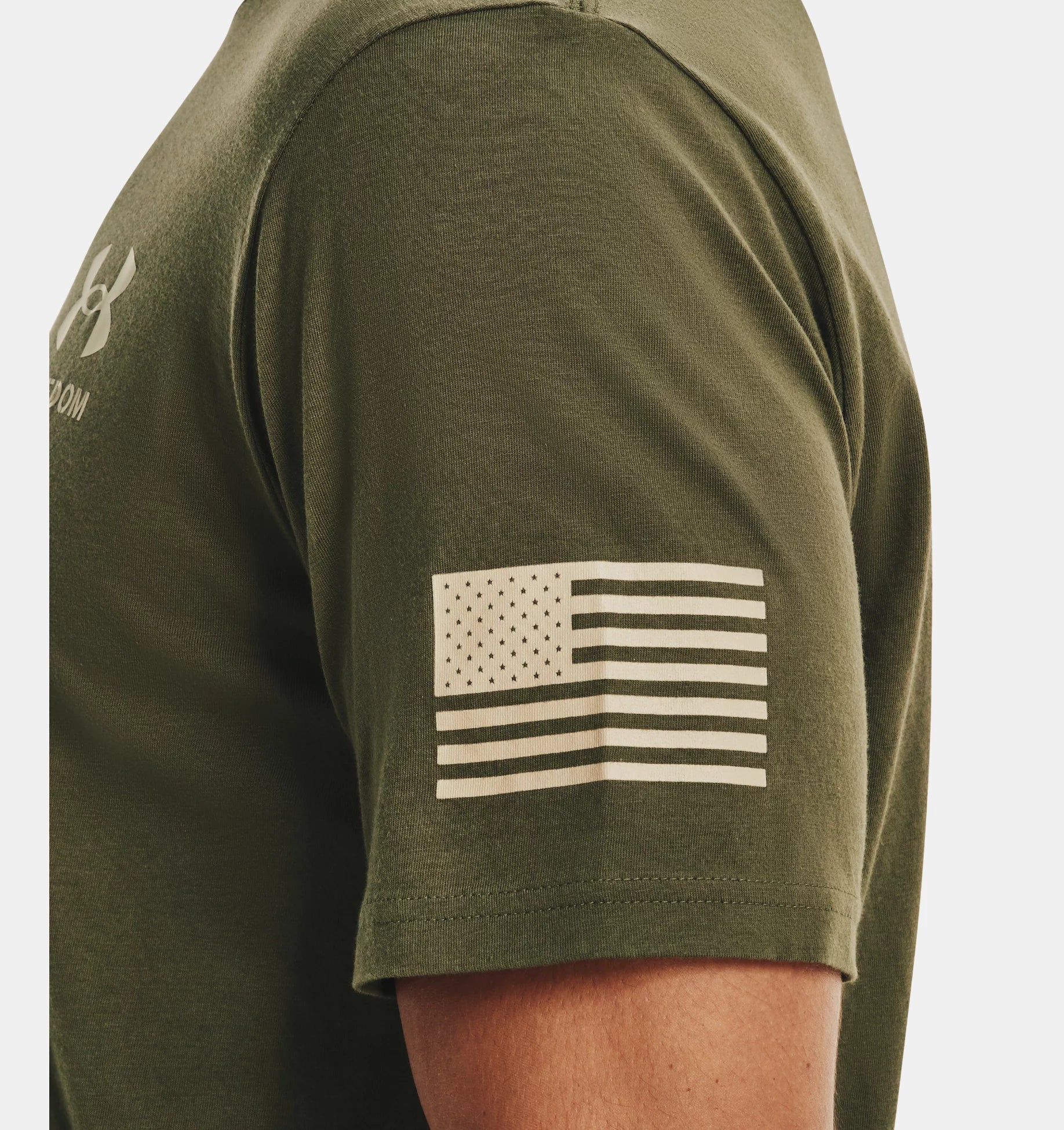 Under Armour UA Freedom Flag Gradient T-Shirt 1377056 - Newest Arrivals