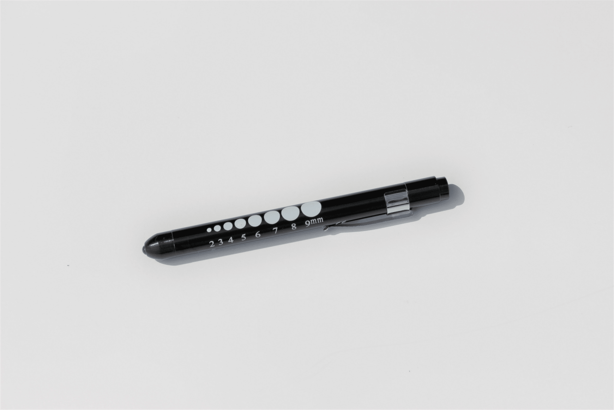 EMI - Emergency Medical Ultra-Light Pupil Gauge Penlight - Black