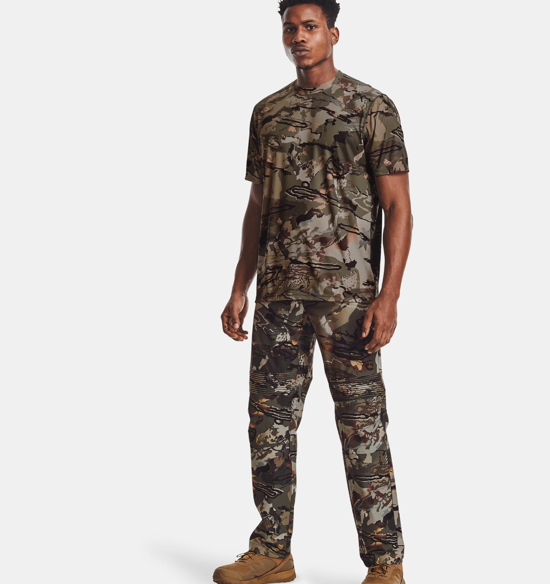 Under Armour UA Iso-Chill Brush Line Short Sleeve 1361310 - Clothing &amp; Accessories